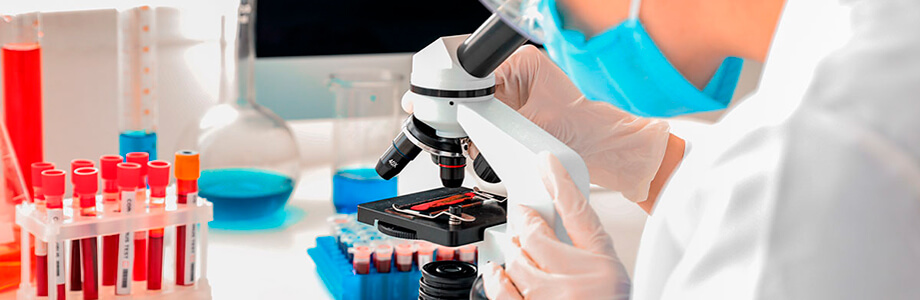 Experto universitario en laboratorio de análisis de salud
